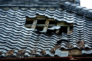 Rongálódott tetők javítása 